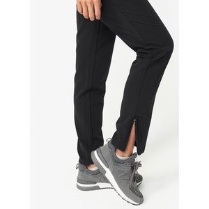 NWT Figs Black Scrub pants XS